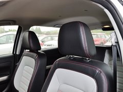 2014款 1.5L 手动 两驱舒适型 5座