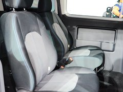 2015款 2.0L 手动 豪华智能型