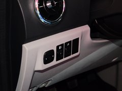2015款 2.0L 手动 豪华智能型
