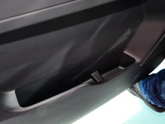 2015款 2.0L 手动 豪华智能型