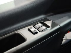 2015款 2.0L 手动 豪华智能型