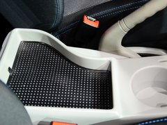 2015款 2.0L 手动 豪华智能型
