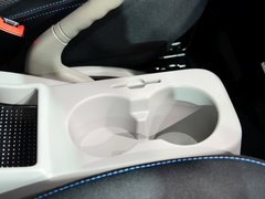 2015款 2.0L 手动 豪华智能型