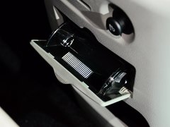 2015款 2.0L 手动 豪华智能型