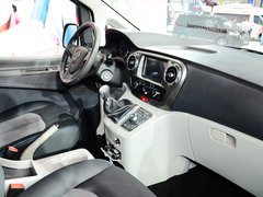 2015款 2.0L 手动 豪华智能型