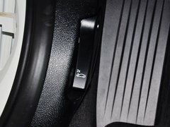 2014款 328i 运动设计套装