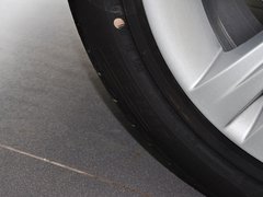 2014款 328i 运动设计套装