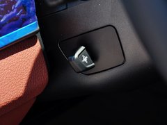2014款 528Li xDrive领先型