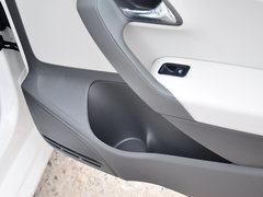 2014款 1.6L 自动 舒适版