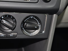 2014款 1.6L 自动 舒适版