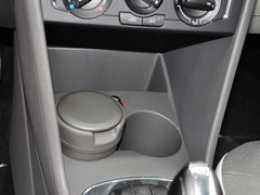 2014款 1.6L 自动 舒适版