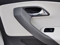 2014款 1.6L 自动 舒适版