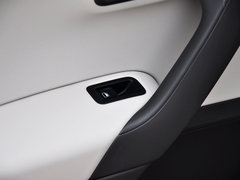 2014款 1.6L 自动 舒适版