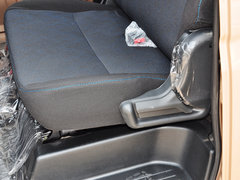 2012款 1.5L 手动 标准版标准型 5座