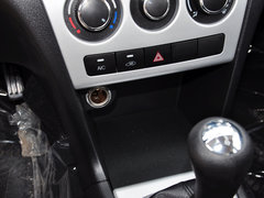 2012款 1.5L 手动 标准版标准型 5座