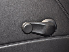 2012款 1.5L 手动 标准版标准型 5座