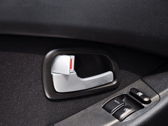 2012款 1.5L 手动 标准版标准型 5座