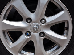 2012款 1.5L 手动 标准版标准型 5座