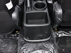 2012款 1.3L 手动 标准版基本型 5座