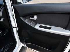 2012款 1.3L 手动 标准版基本型 5座