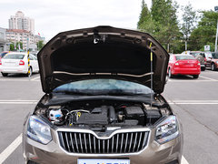 2014款 1.4TSI DSG 魅影版 5座