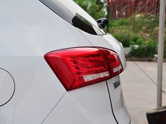 2014款 2.0T 手动 领航版 5座