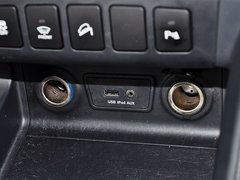 2014款 2.0T 手动 领航版 5座