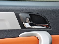2014款 2.0T 手动 领航版 5座