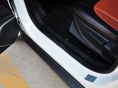 2014款 2.0T 手动 领航版 5座
