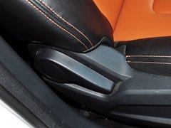 2014款 2.0T 手动 领航版 5座