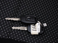 2014款 330 1.5L 手动 基本型DK15