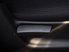 2014款 330 1.5L 手动 基本型DK15
