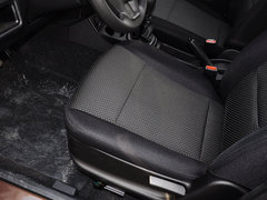 2014款 330 1.5L 手动 基本型DK15