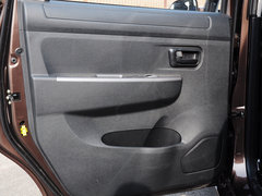 2014款 330 1.5L 手动 基本型DK15