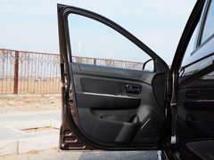 2014款 330 1.5L 手动 基本型DK15