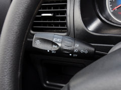 2014款 330 1.5L 手动 基本型DK15
