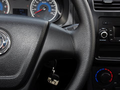 2014款 330 1.5L 手动 基本型DK15