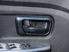 2014款 330 1.5L 手动 基本型DK15