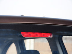2014款 330 1.5L 手动 基本型DK15