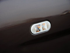 2014款 330 1.5L 手动 基本型DK15