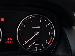 2014款 sDrive18i 时尚型 5座