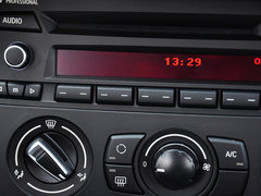 2014款 sDrive18i 时尚型 5座