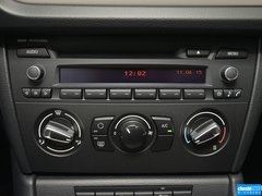 2014款 sDrive18i 时尚型 5座
