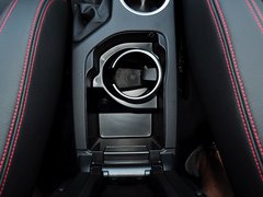 宝马X1 2014款 sDrive20i 运动设计套装 5座