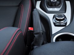 2014款 sDrive20i 运动设计套装 5座