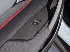 2014款 sDrive20i 运动设计套装 5座