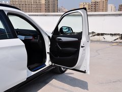 2014款 sDrive20i 运动设计套装 5座