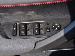 2014款 sDrive20i 运动设计套装 5座