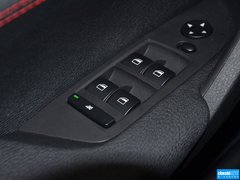 2014款 sDrive20i 运动设计套装 5座