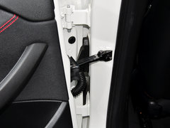 2014款 sDrive18i 运动设计套装 5座